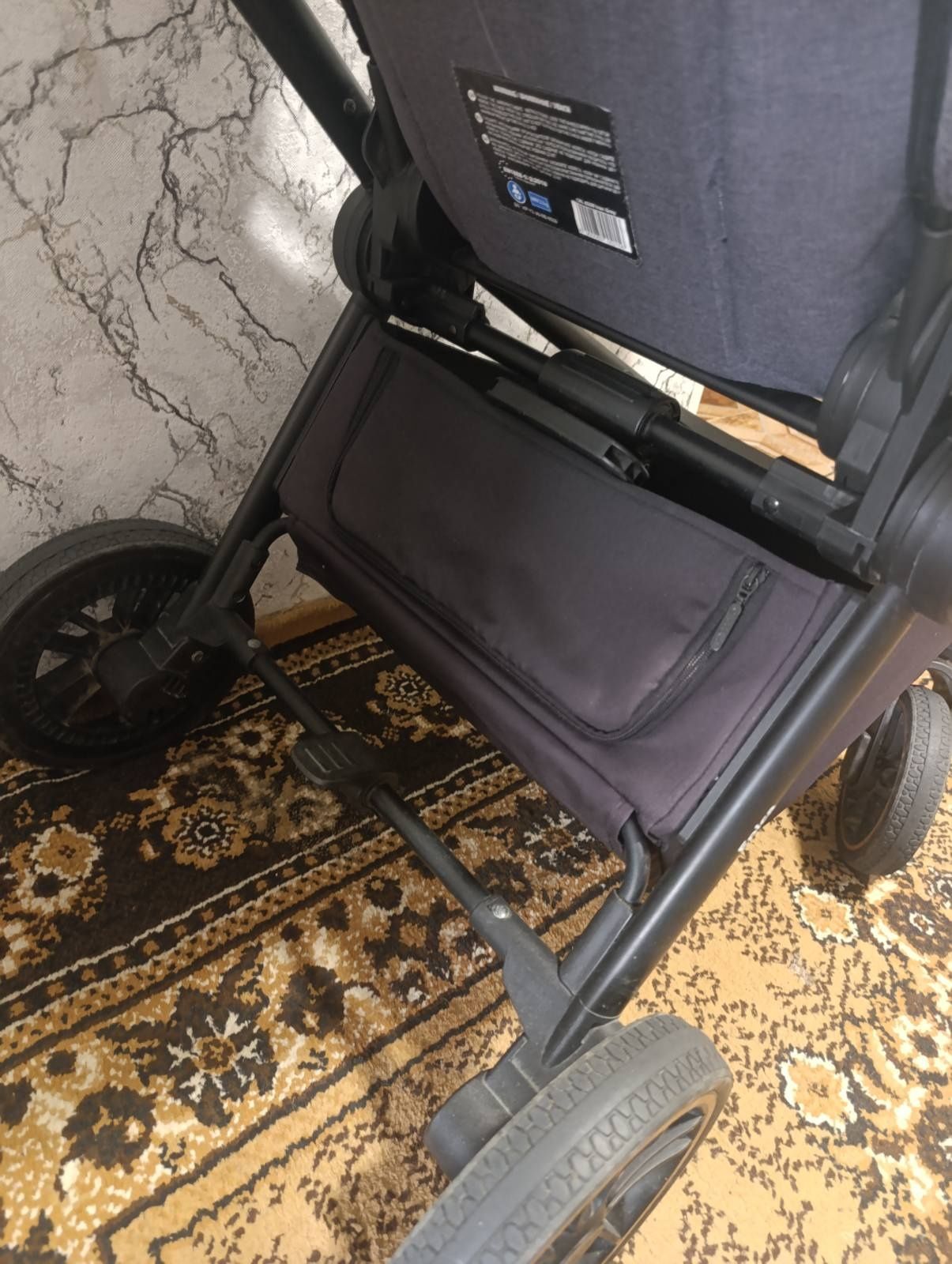 Коляска прогулянка Carrello Epica