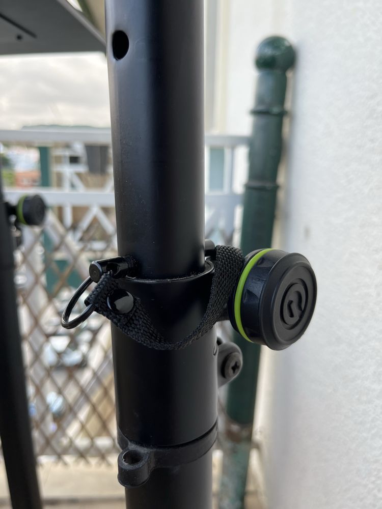 Suportes Monitores/Colunas de Estúdio Gravity