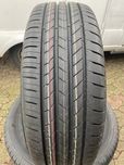 225/65/17 Bridgestone Alenza 001 225/65 R17 102H