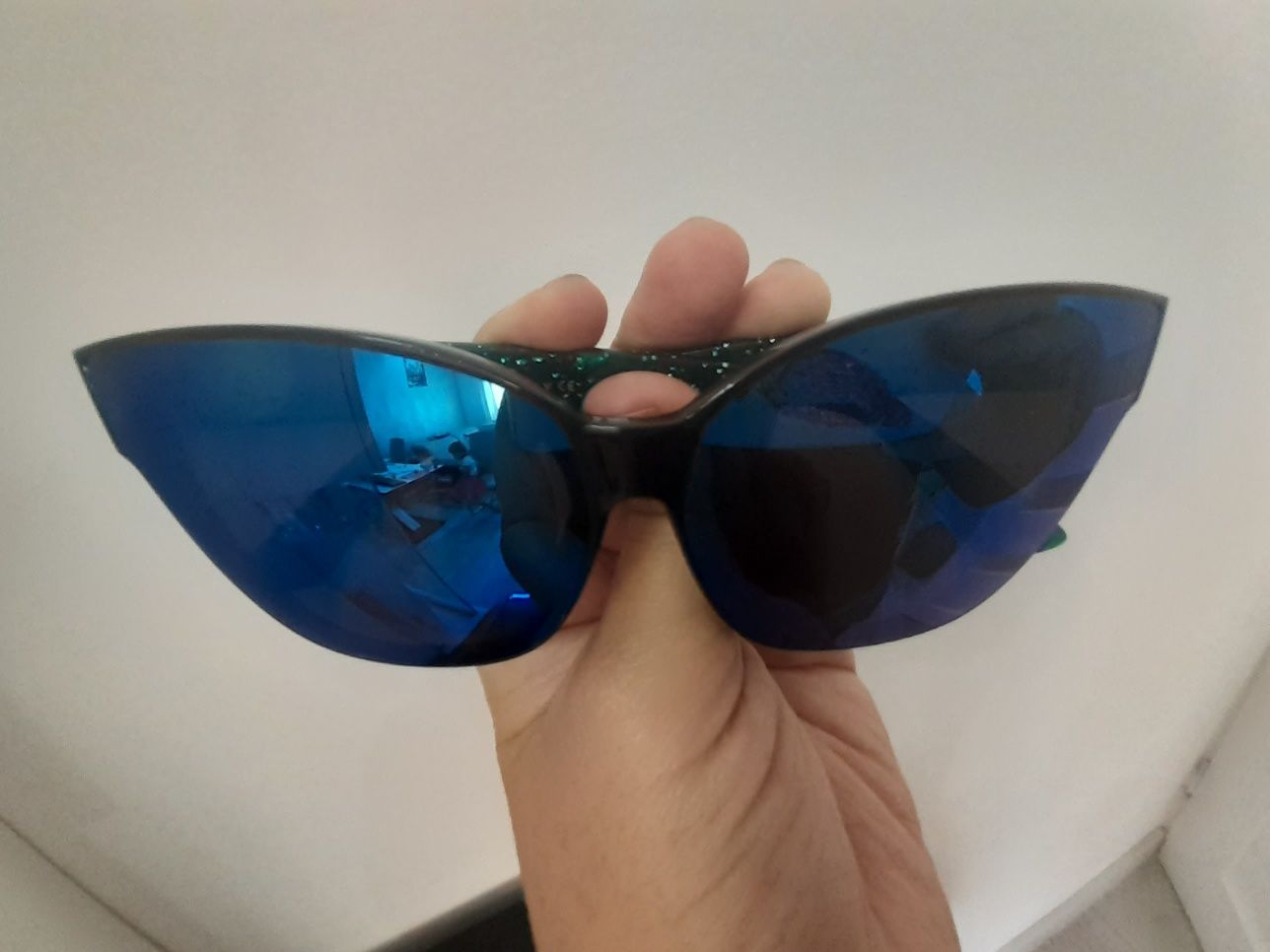 Okulary przeciwsłoneczne gucci holo nowe kocie oko
