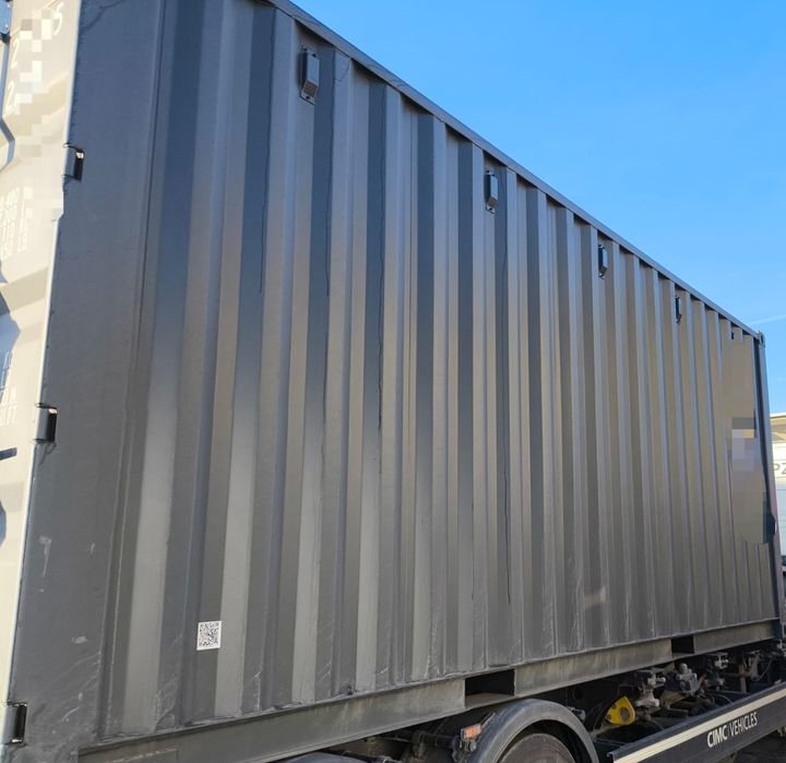 Kontener 20' dv 6 metrów