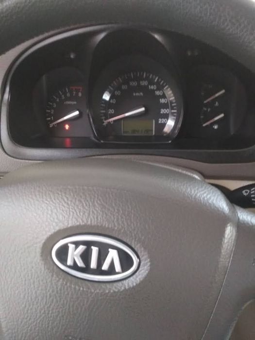 Киа Церато 2007г бензин 2.0 автомат