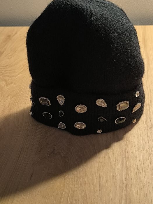 Czapki damskie zimowe ciepłe