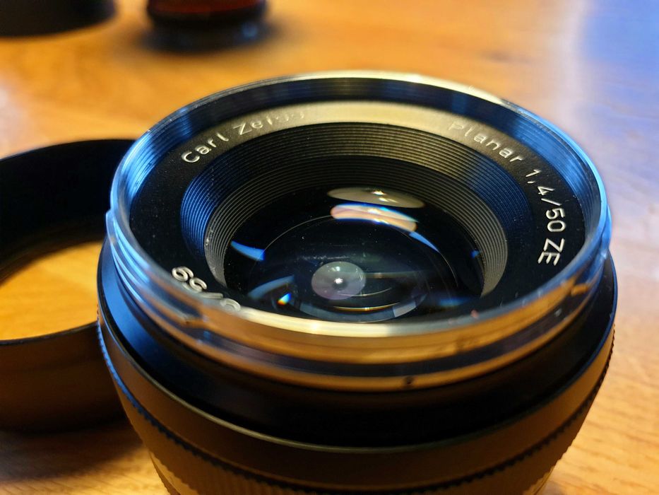 Zeiss Planar T* 50mm f/1.4 ZE Canon EF