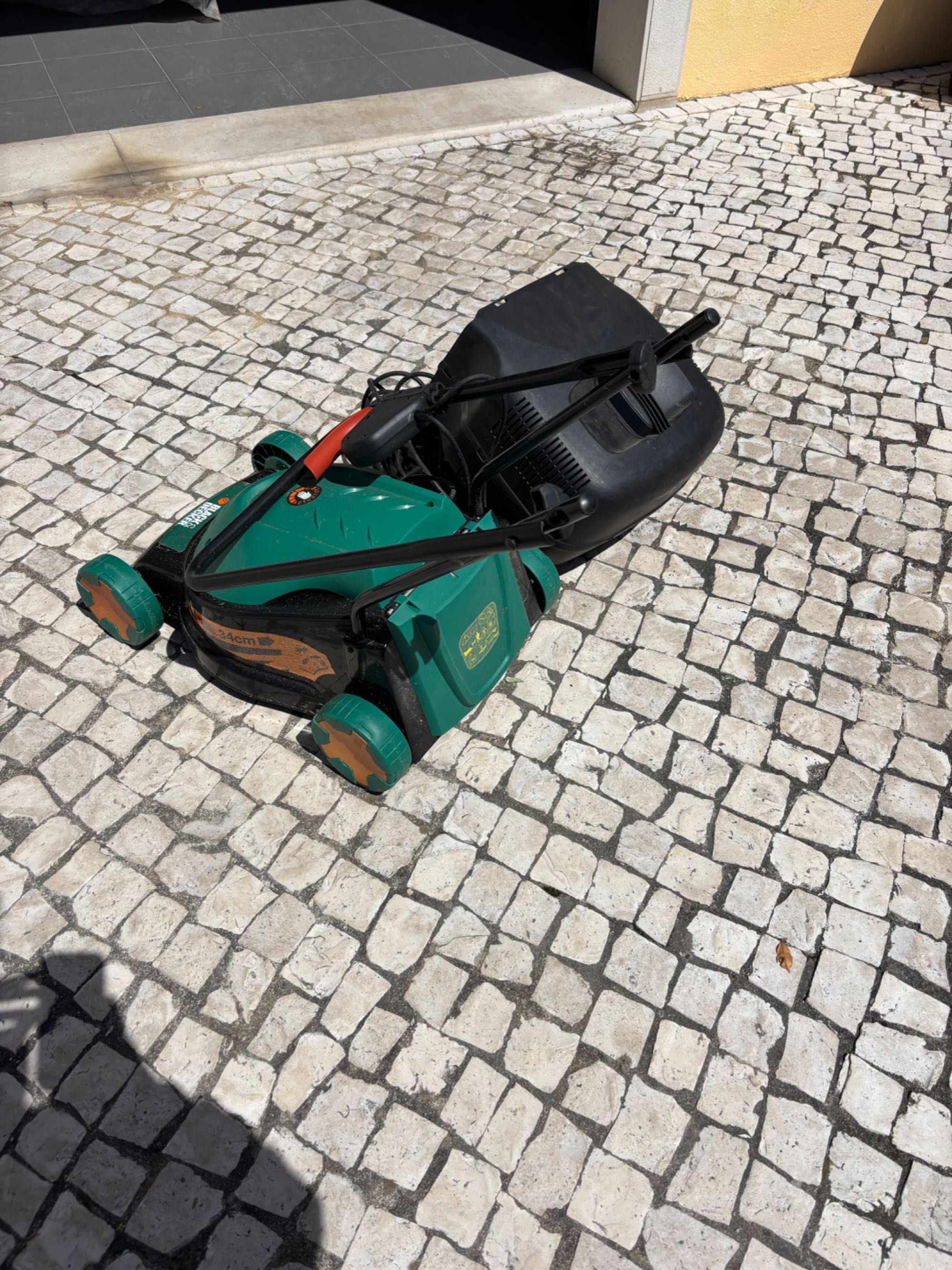 Máquina de cortar de relva + extensão