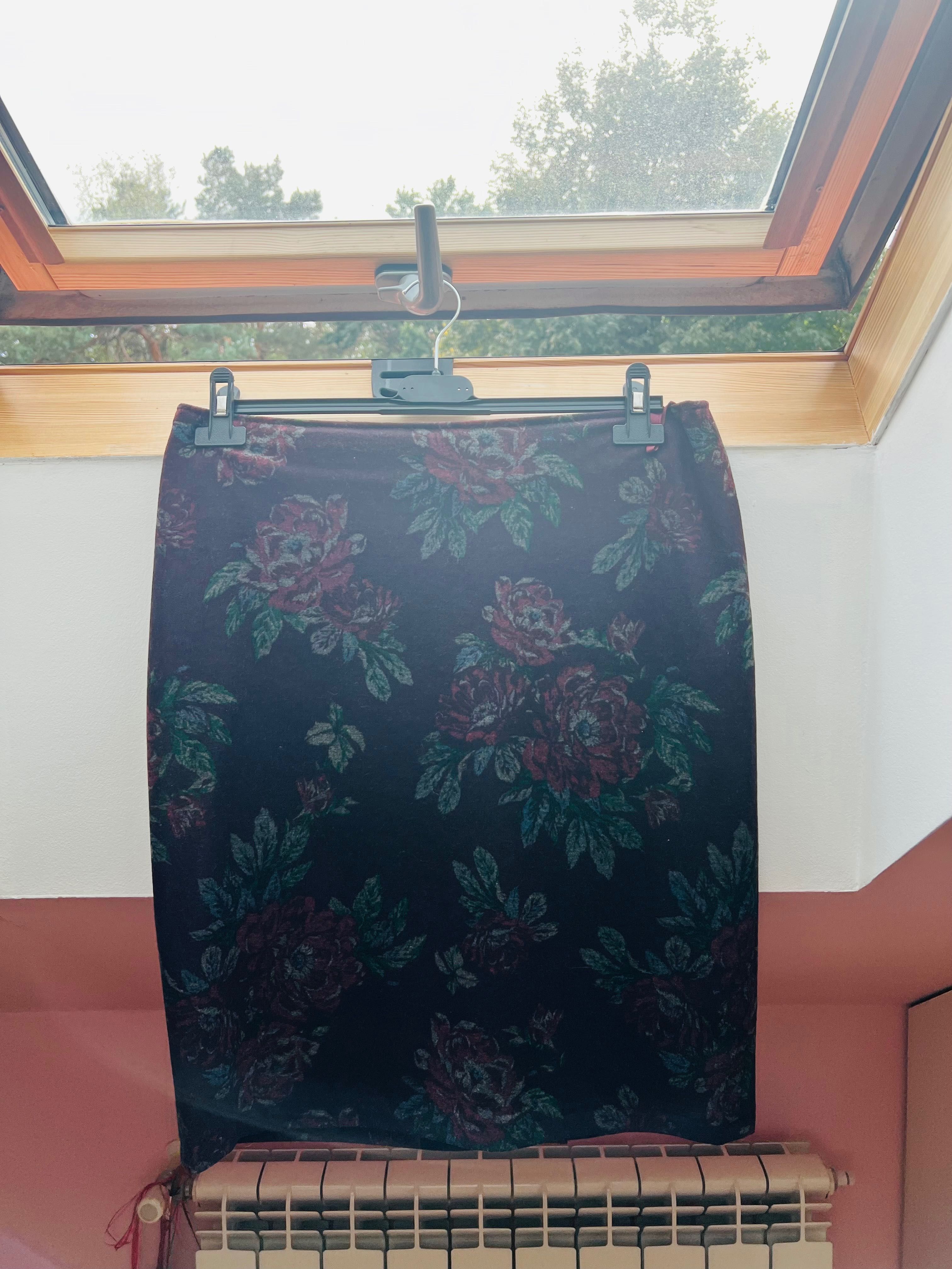 Spódnica w kwiatki rozmiar 42/XL Sigma
