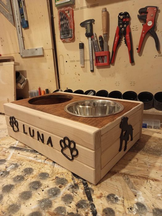 Drewniana miseczka z imieniem twojego pupila