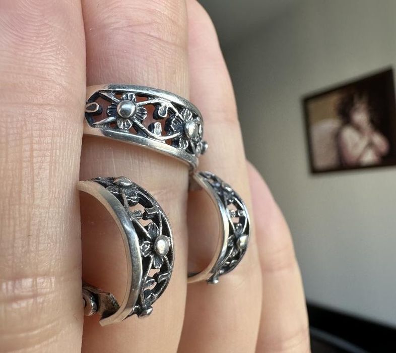 Шикарний набір кільце та сережки срібло 925