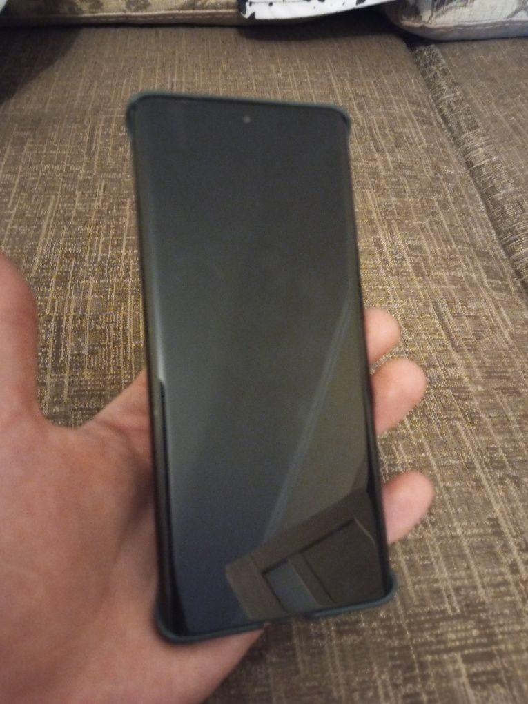 Motorola edge 50  12/512