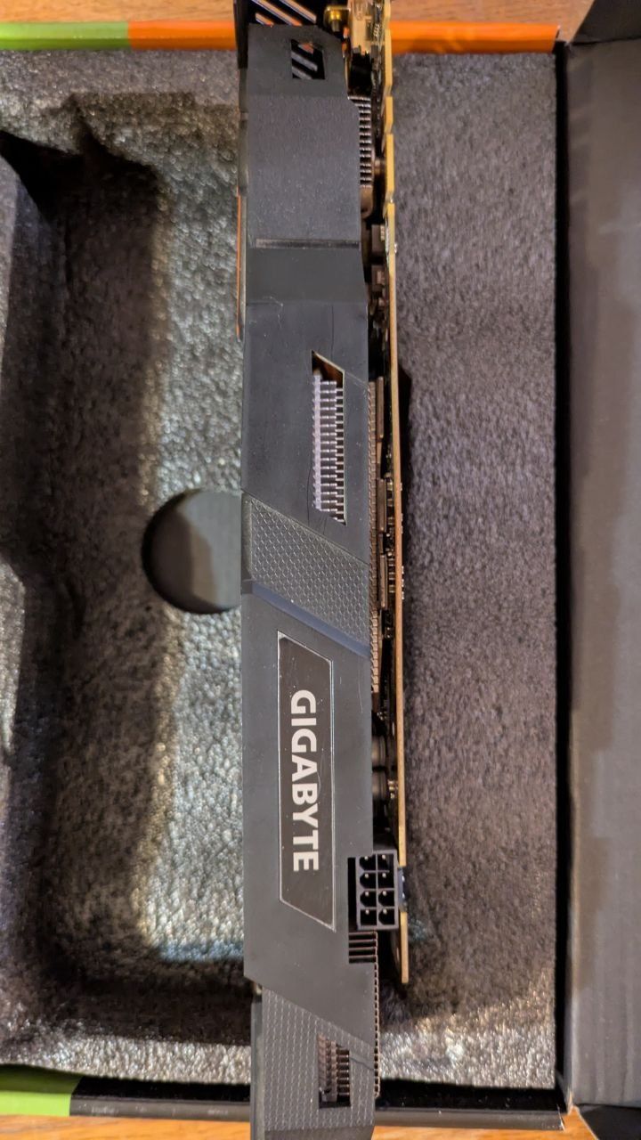 Відеокарта gigabyte geforce gtx1070 8G