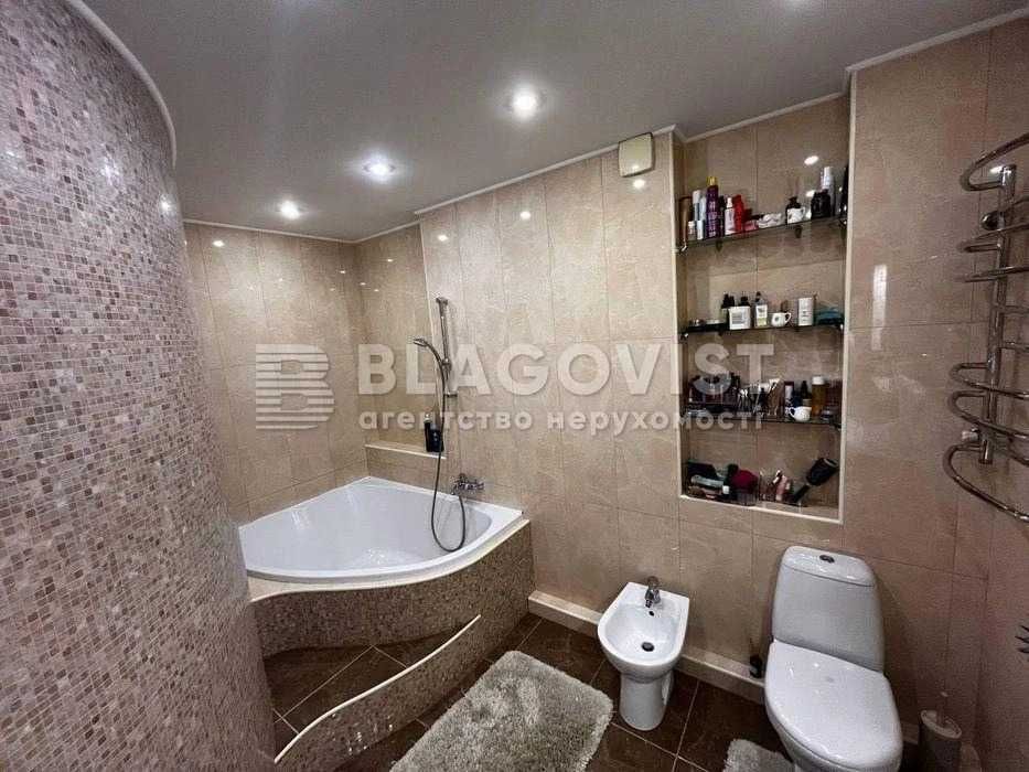 Сучасна 3к квартира з паркінгом і SPA, ЖК “Олександрівський”