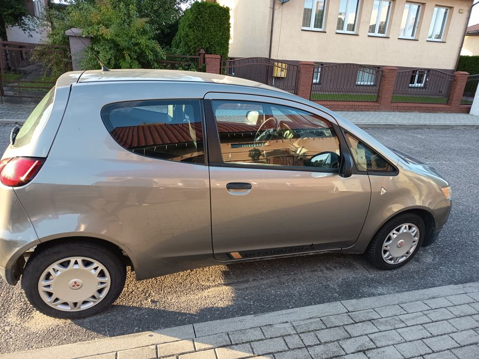 Mitsubishi Colt 1,3 sprzedam