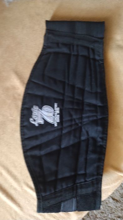 Pas motocyklowy nerkowy Louis