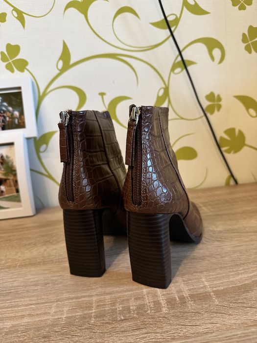 Ботильони Mango