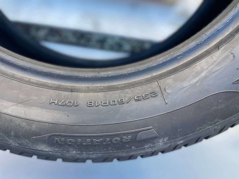 Шини 235/60 r18 зима 22 рік