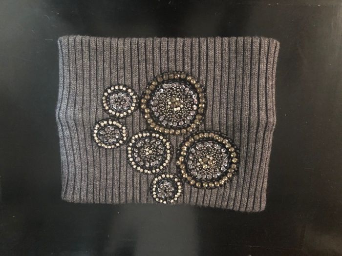 komin szary z aplikacjami PINKO