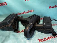Корпус воздушного фільтра vag passat skoda 2.0d 1.8b