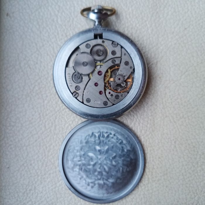 Часы карманные Молния. Сделано в СССР.