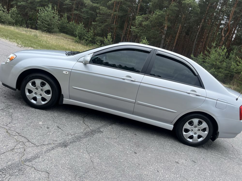 Продам дуже гарне авто з одних рук