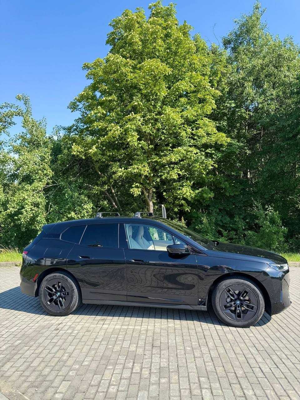Продається BMW IX 2023