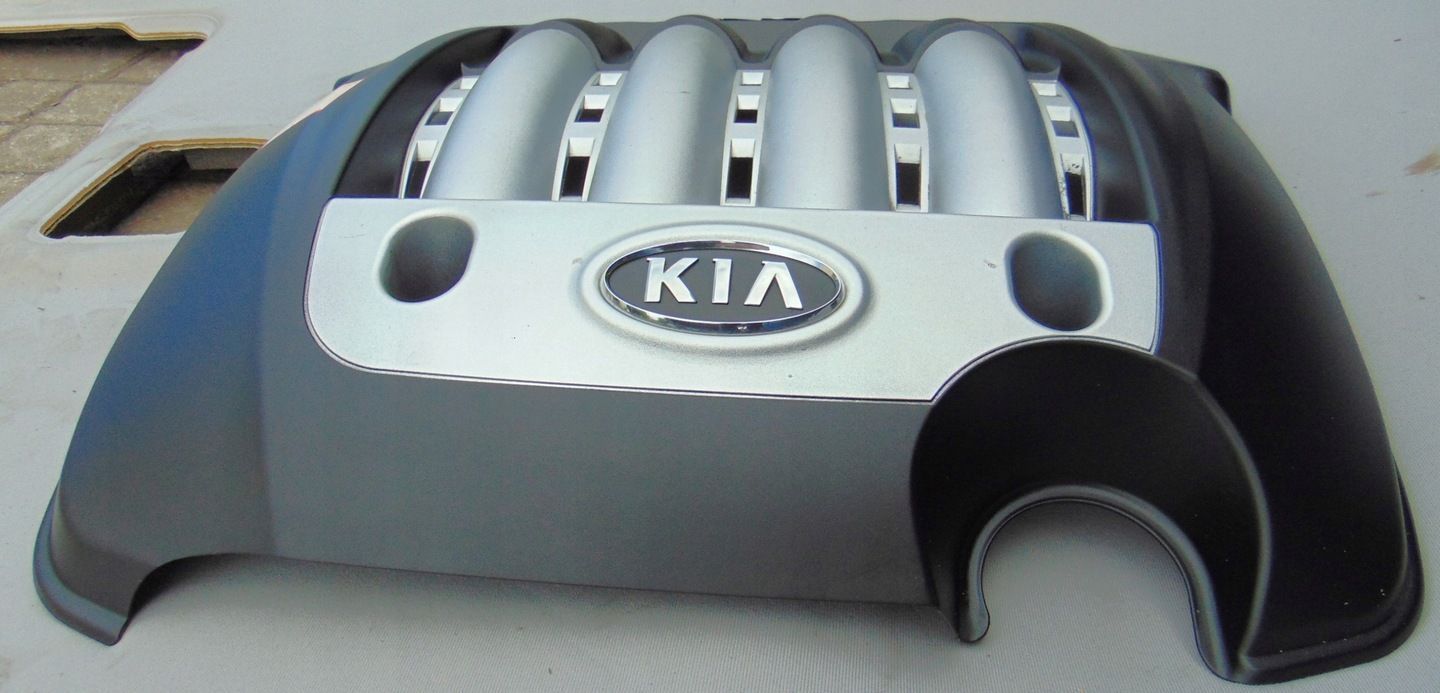 GÓRNA OSŁONA SILNIKA KIA SPORTAGE 2 II 04r- 2.7 V6