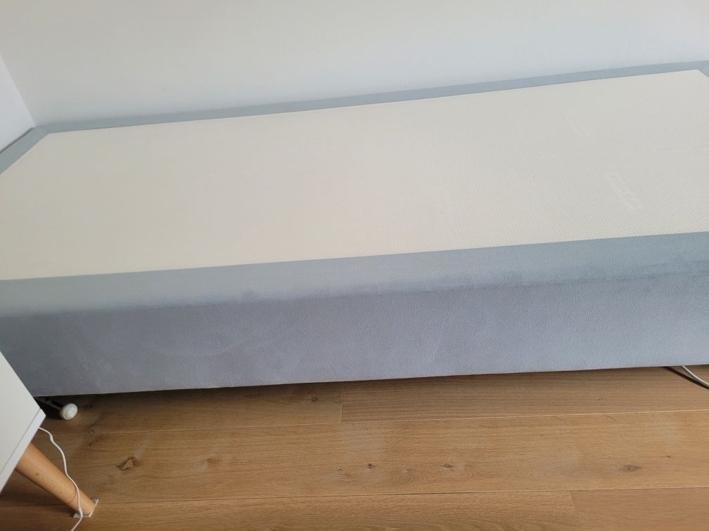 Łóżko tapicerowane 90x200 stan idealny
