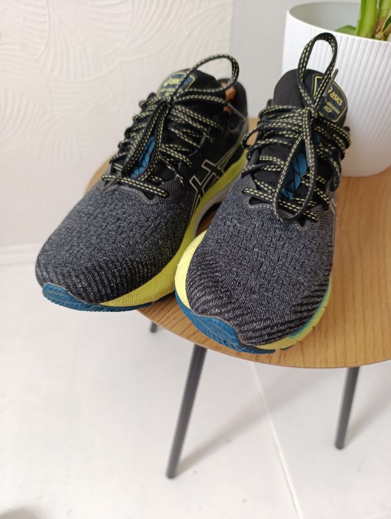 Беговые кроссовки asics gel gt-2000