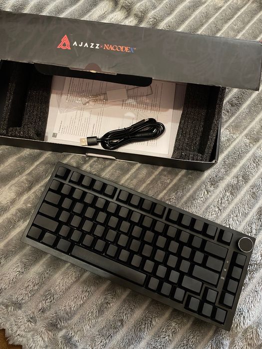 Клавіатура AJAZZ AK820