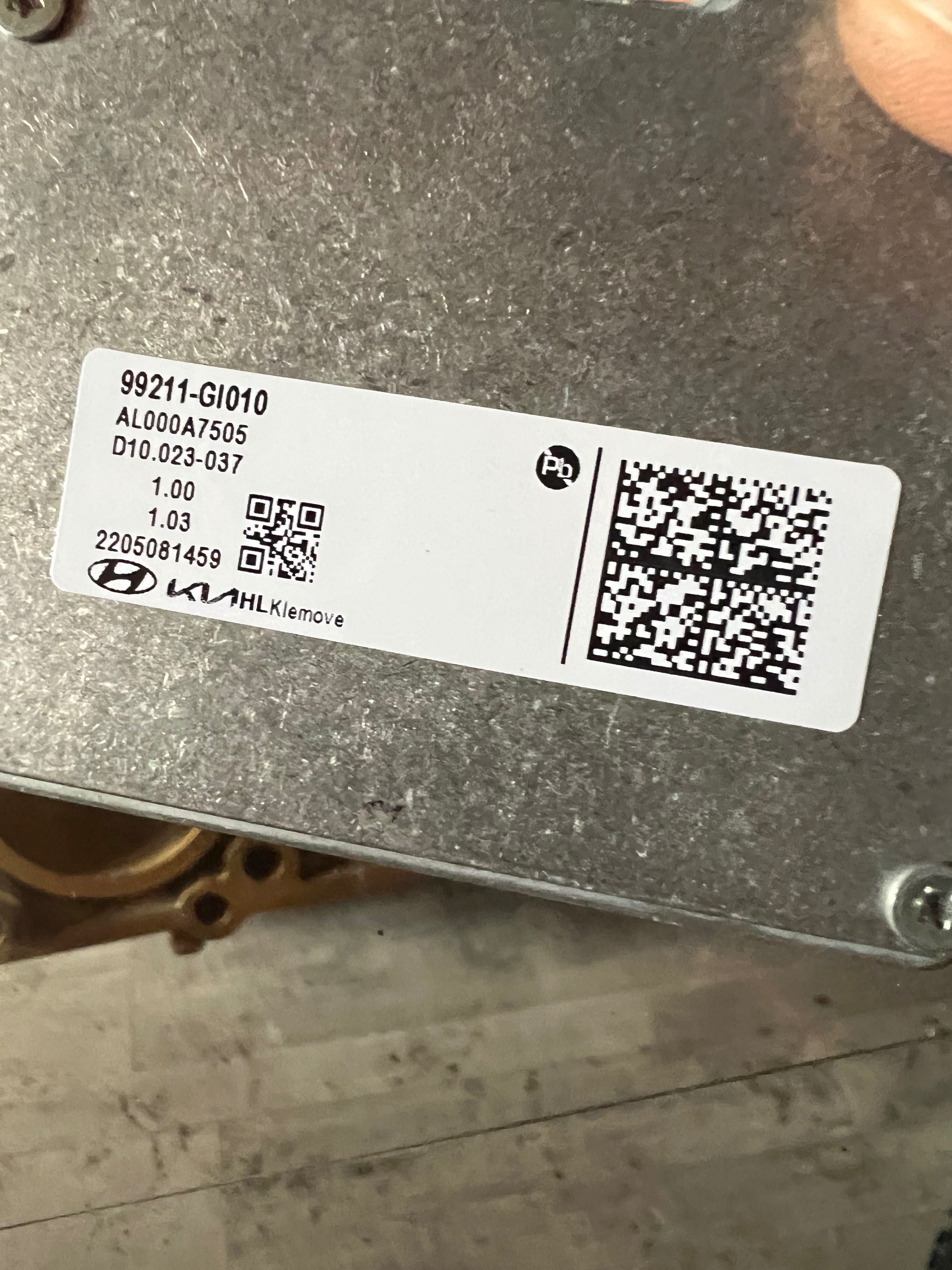99211GI010 - Б/У Камера переднего вида на HYUNDAI IONIQ 5