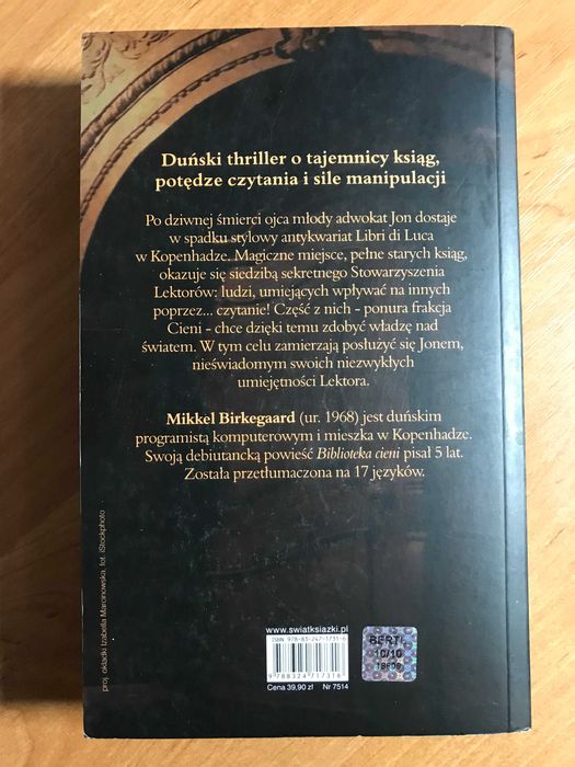 Biblioteka cieni Mikkel Birkegaard jak Imię Róży Cień wiatru /Kryminał