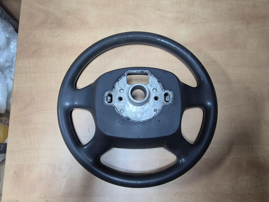 Продам кермо для Skoda Octavia a5