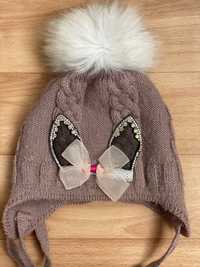 Зимняя шапка для девочки 2-3 года