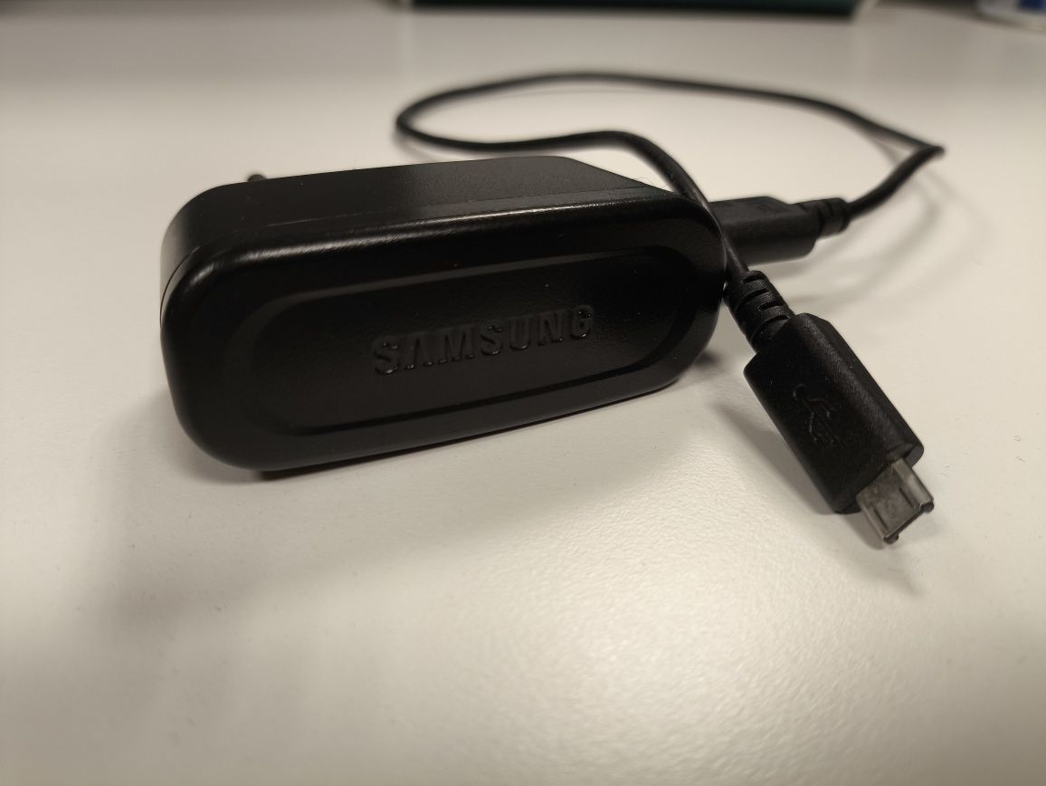 Ładowarka Samsung 550 mA micro USB model AD5055
