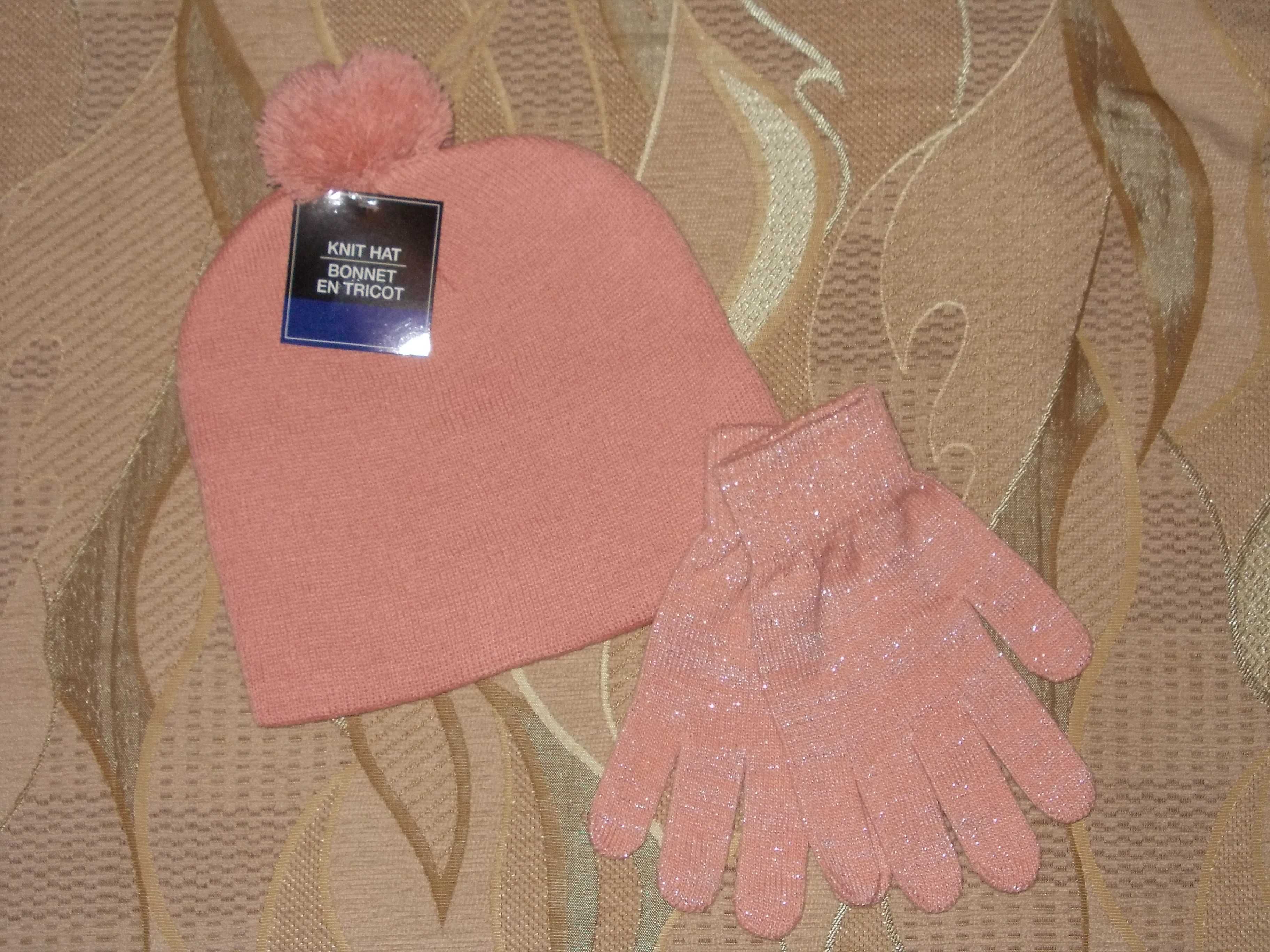 Набор шапка и перчатки для девочки