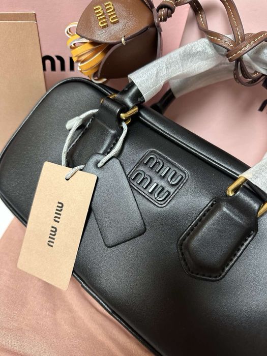 Стильна сумка Miu Miu-нова,з бірками