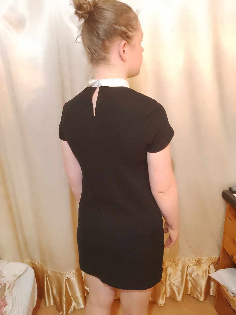 Sukienka czarna krótka