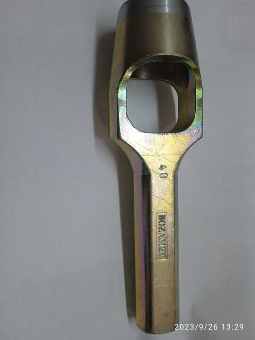 Професійні існтрументи для встановлення люверсів 40 мм на тенти