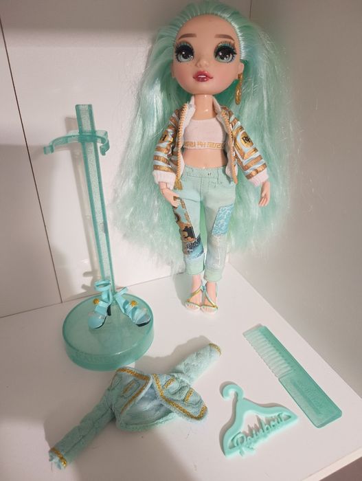 Lalka Rainbow High Daphne Minton