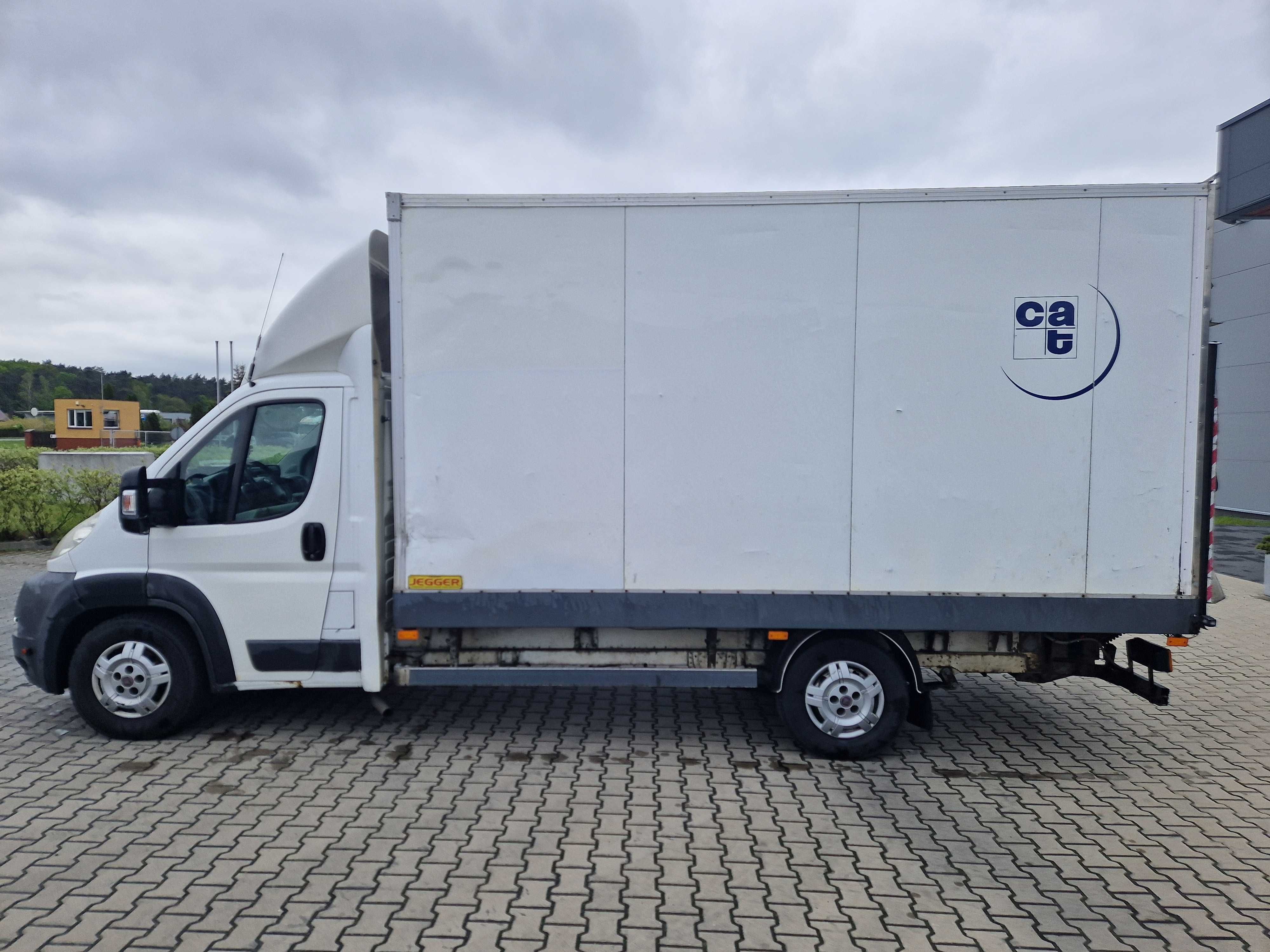 Fiat Ducato 3.0 160KM, 2011r. kontener 8eup + winda