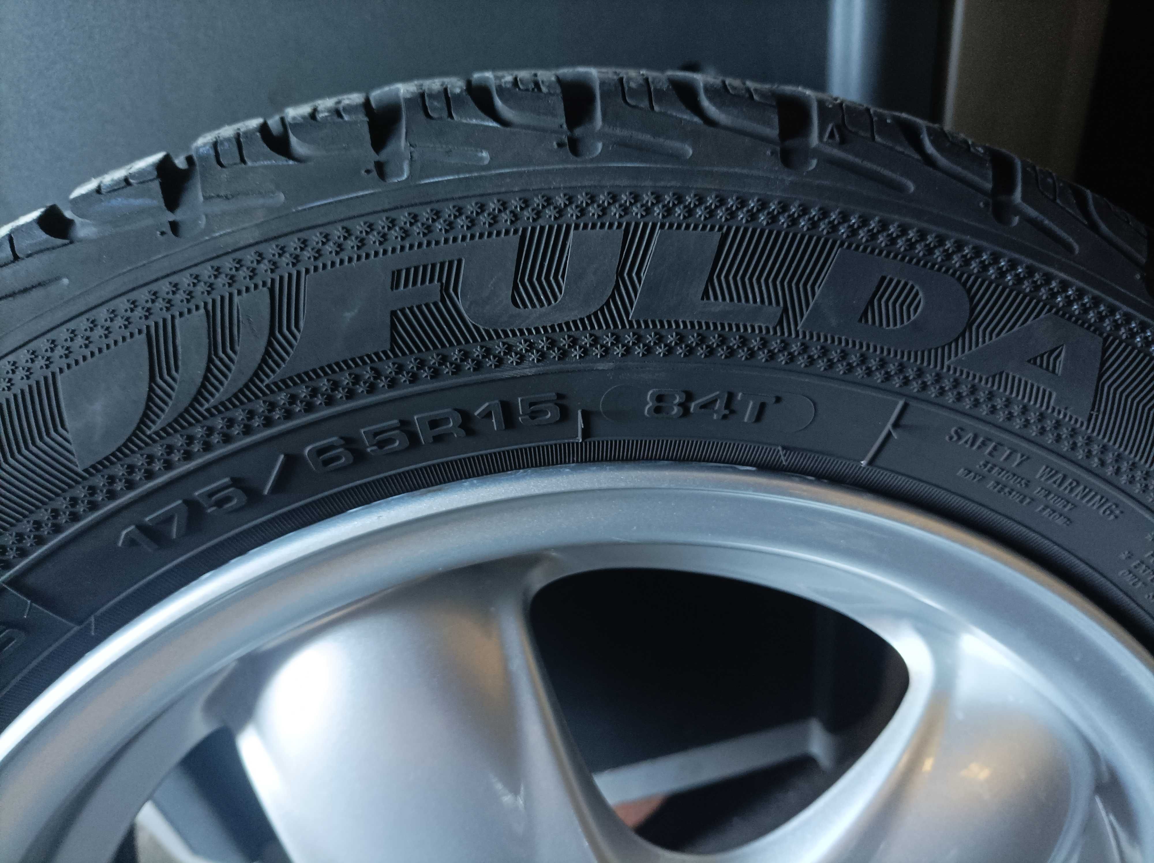 Jantes Originais Mini 15" 4x100 c/ pneus 175/65/15