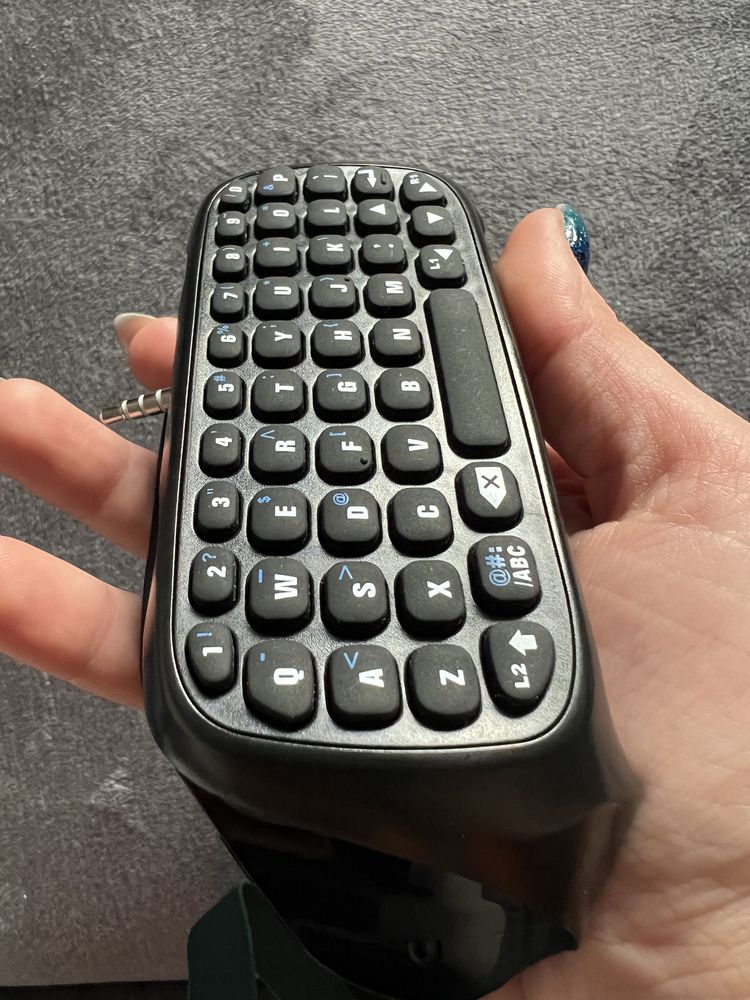 Klawiatura qwerty PS4