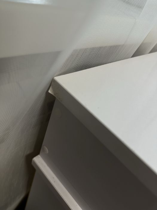 Біло-сірий пеленальний комод