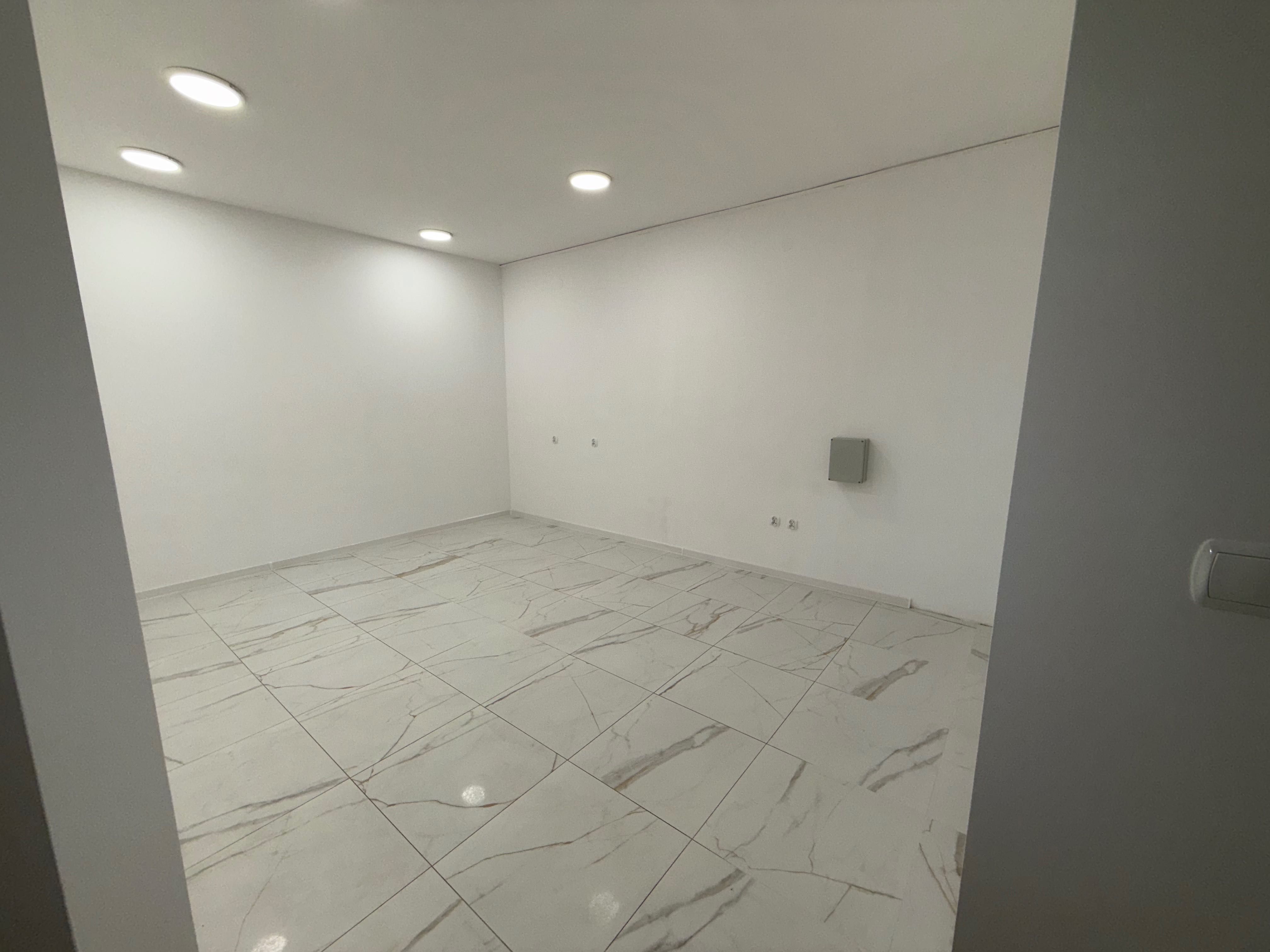 Salon 70m2 Tuchola Centrum