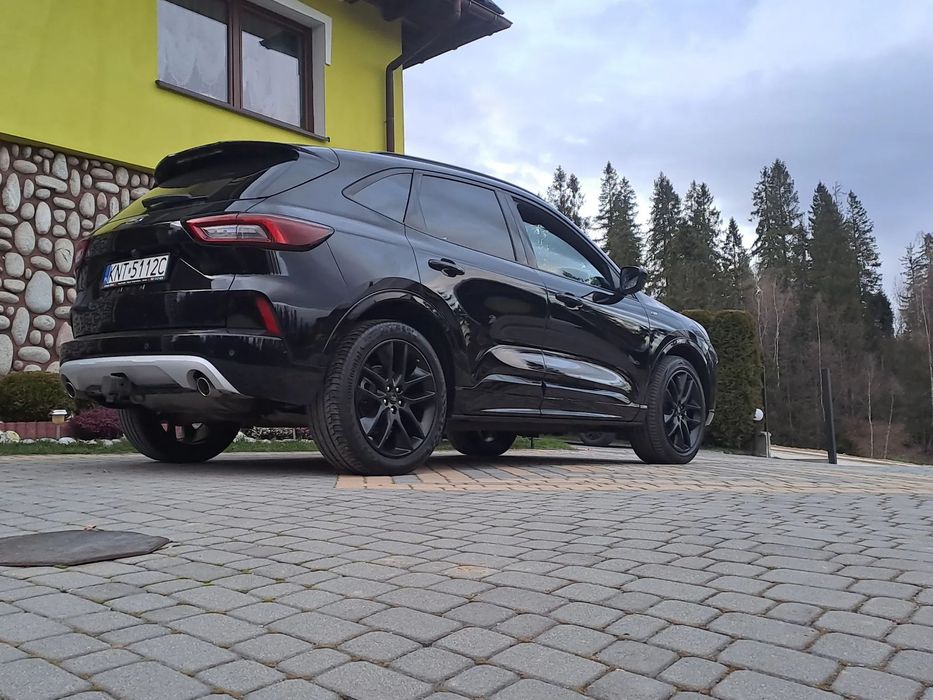 Ford Escape Ford Escape 2023r 4x4 2,0 Benzyna