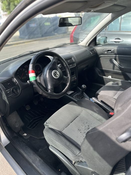 Volkeswagen golf 4