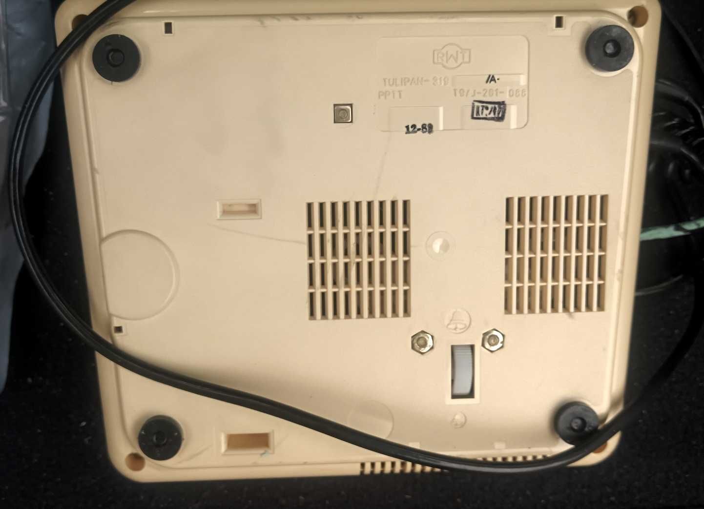 telefon analogowy tulipan -kolekcjonerski - tarcza kręcona