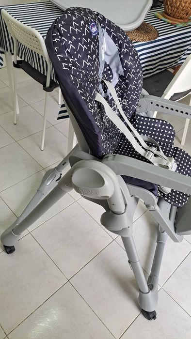 Chicco Cadeira de alimentação alta dos 6 meses a 3 anos (15 kg)