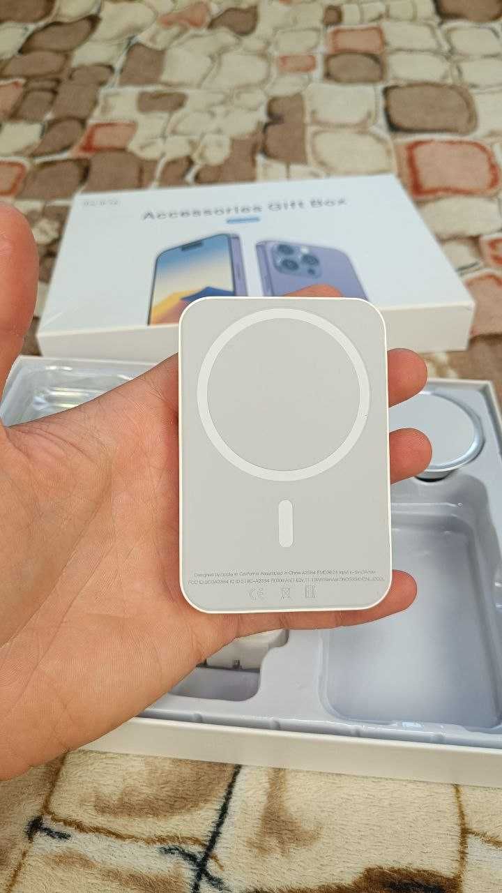 Комплект Iphone 12 magsafe зарядка павербанк блочок powerbank айфон