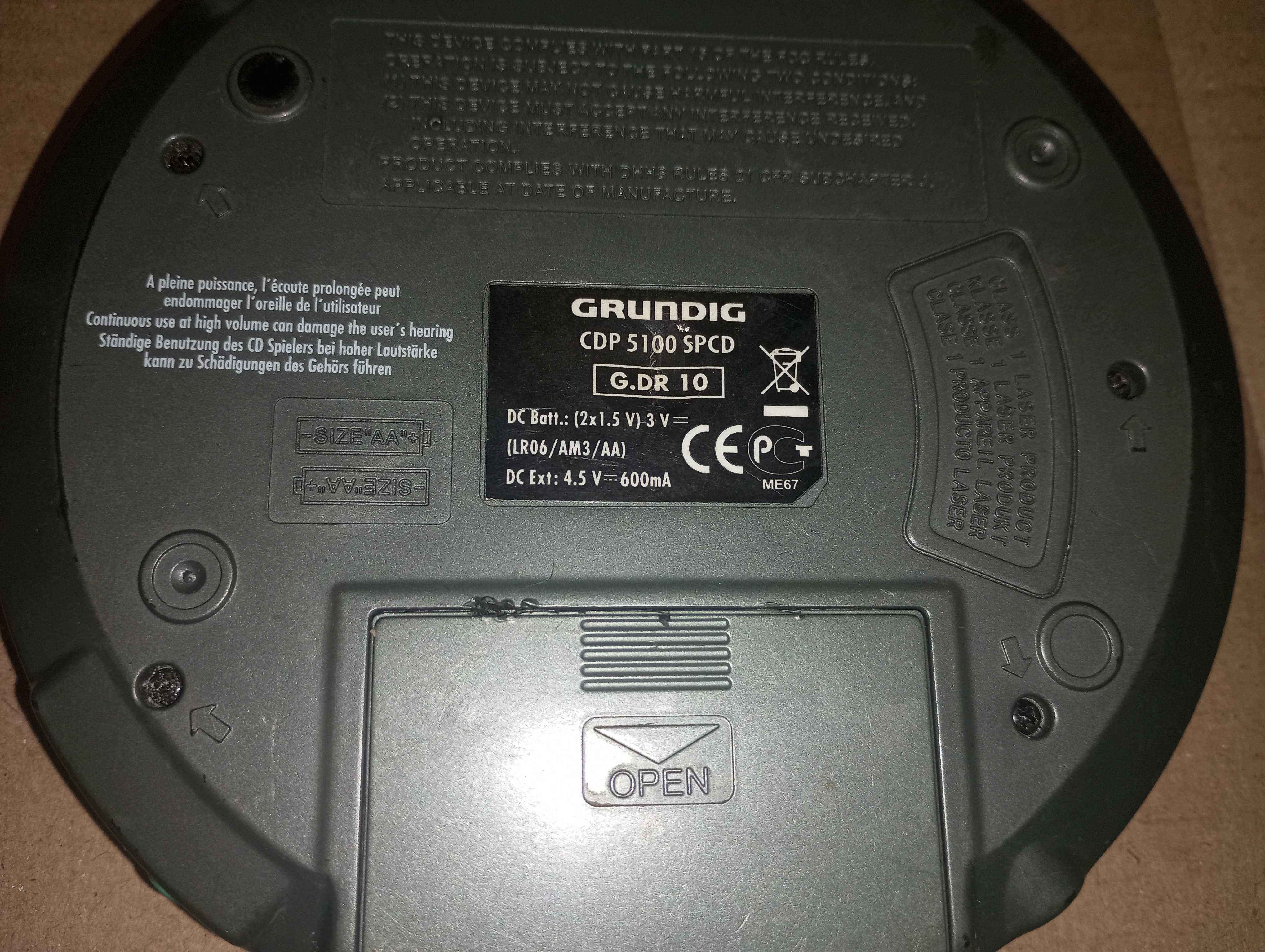 Кассетный плеер Casio AS203R Philips AQ6995 и CD Grundig CDP 5100SPCD