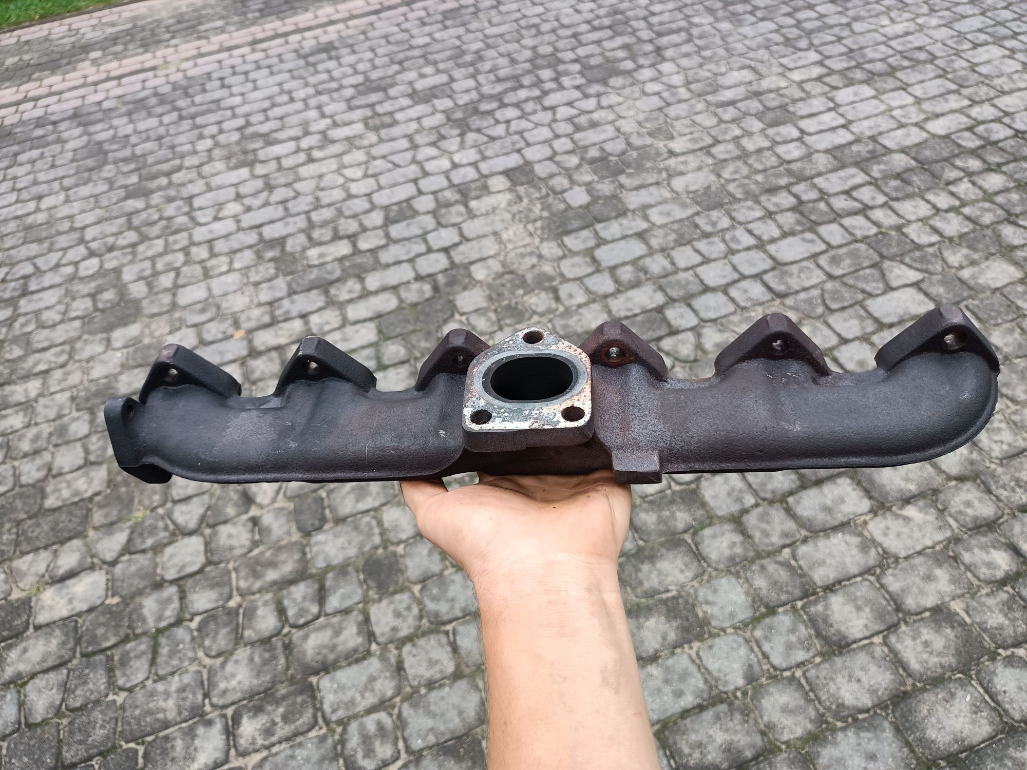 Kolektor wydechowy żeliwny BMW e60 e39 e46 m57 3.0d 2.5d